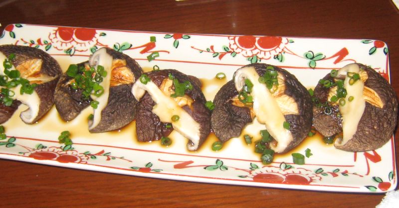 フライペンの美味しい料理；焼きしいたけ